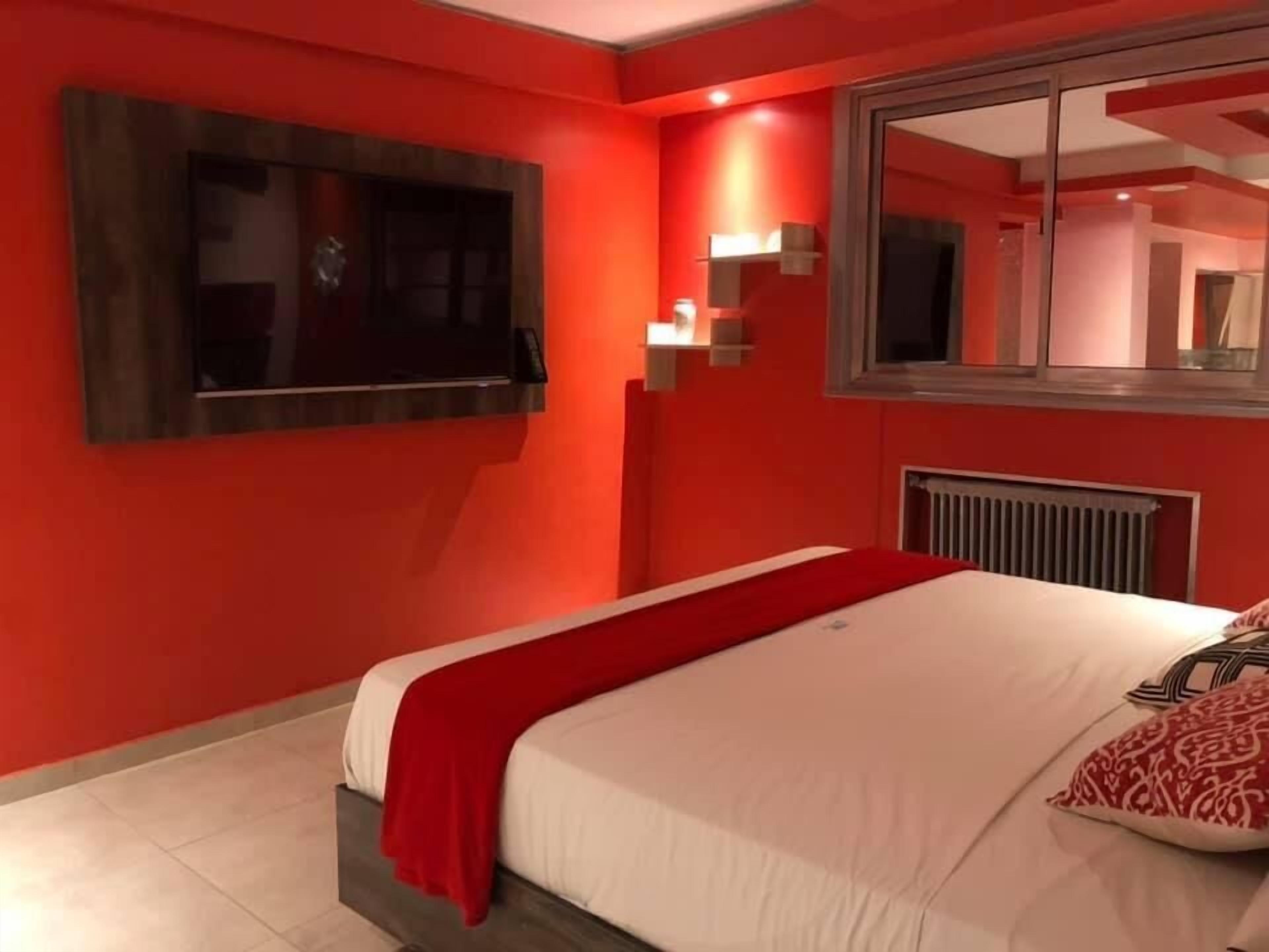 Uman Hotel -Motel- (Adults Only) — Photos 1